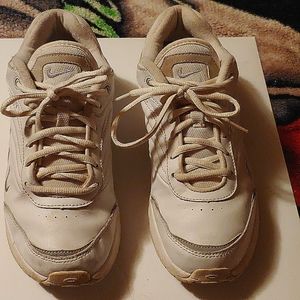 Women's Nike AirWalks
